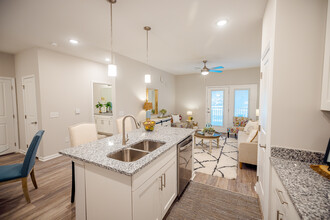 Parkway at 31 Apartments in Little River, SC - Building Photo - Building Photo