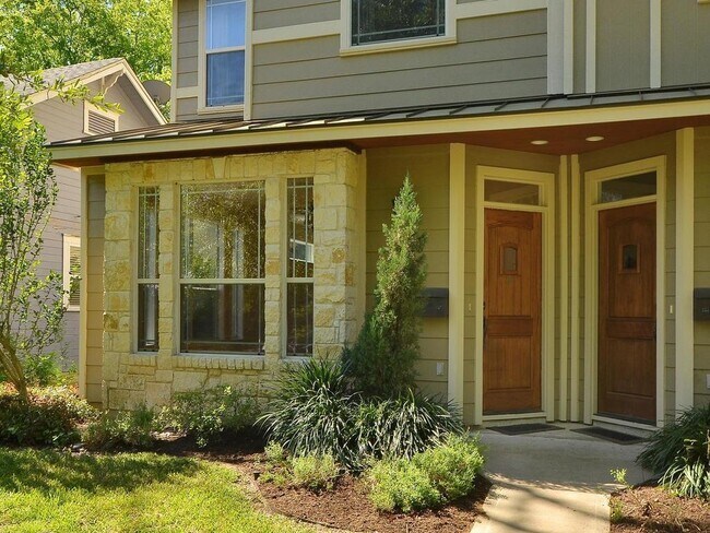 1821 W 37th St in Austin, TX - Building Photo - Building Photo