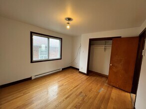 8570 De Teck Rue in Montréal, QC - Building Photo - Building Photo