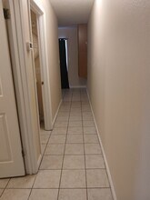 510 S Poplar St in Carbondale, IL - Foto de edificio - Building Photo