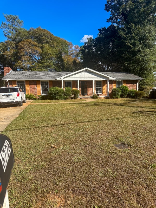 property at 6726 Primrose Ln