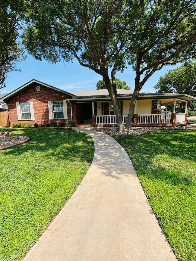 property at 2328 Hammond Blvd