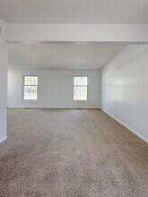 2383 Quincy Ave in Portage, MI - Building Photo - Building Photo