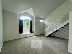 8145 Camfield Cir in Colorado Springs, CO - Foto de edificio - Building Photo