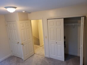 1 Tourmaline Dr in Lewiston, ME - Building Photo - Building Photo