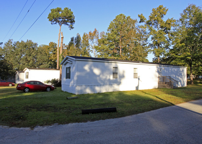 3621 Mary Ann Point Rd in Johns Island, SC - Building Photo - Building Photo