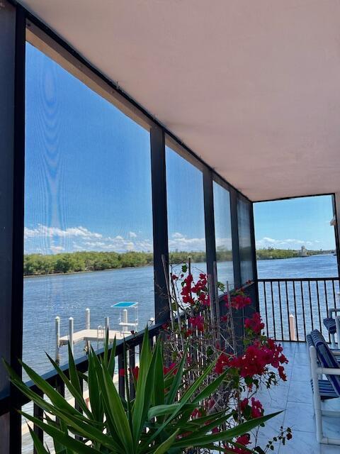 710 NE 7th St in Boynton Beach, FL - Building Photo