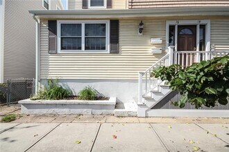 76 Hope St in Providence, RI - Foto de edificio - Building Photo