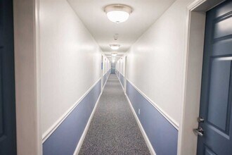 65 Log St, Unit 2K in Manchester, NH - Foto de edificio - Building Photo