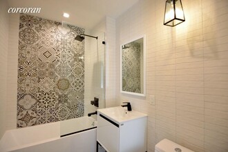 806 St Johns Pl-Unit -2-C in Brooklyn, NY - Building Photo - Building Photo