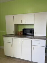 13330 SW 79th St in Miami, FL - Building Photo - Building Photo