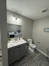 241 Berry Ln in Barboursville, WV - Building Photo - Building Photo