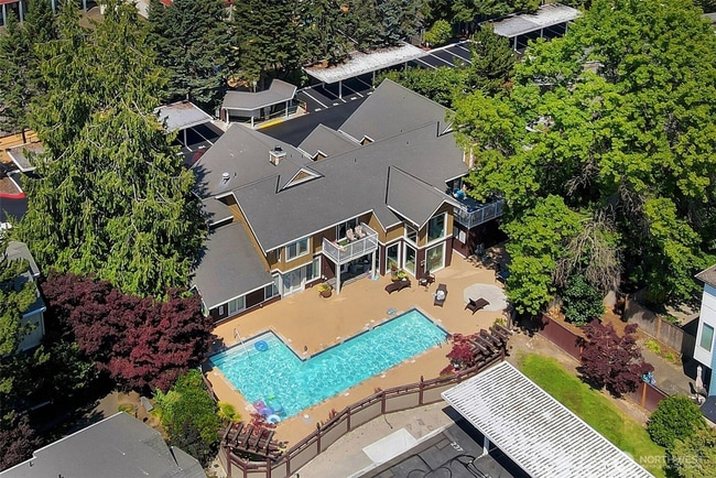 300 N 130th St in Seattle, WA - Building Photo - Building Photo