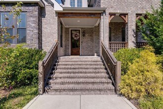 118 Cheekwood Terrace in Nashville, TN - Building Photo - Building Photo