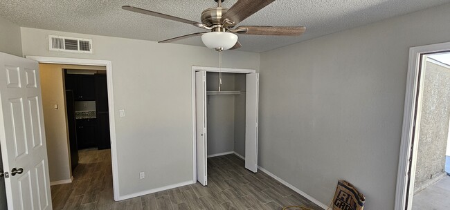 1508 Opossum Cir, Unit B in Horizon City, TX - Building Photo - Building Photo