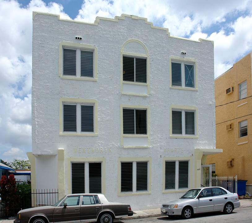 Wentworth Apartments in Miami, FL - Foto de edificio