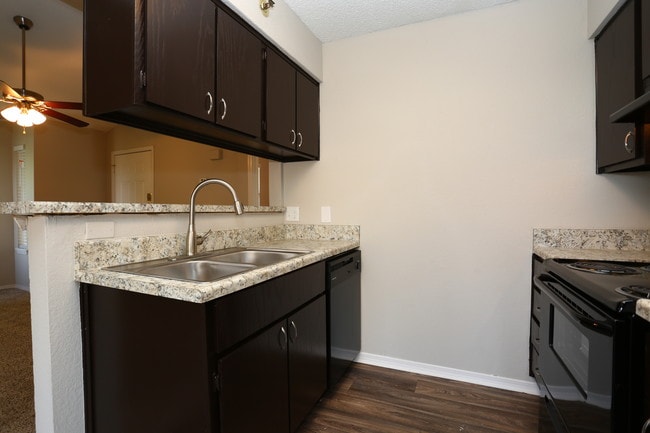 Walnut Creek @ 122 in Oklahoma City, OK - Foto de edificio - Interior Photo