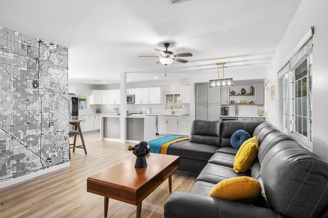 property at 2207 N 28th Pl