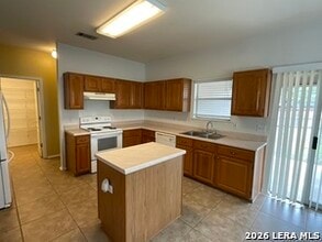 1327 Dusty Diamond in San Antonio, TX - Building Photo - Building Photo