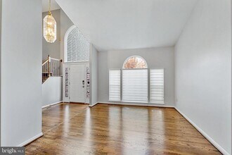 44141 Merrywood Ct in Ashburn, VA - Building Photo - Building Photo