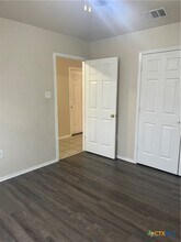 1031 Helen Dr in New Braunfels, TX - Building Photo - Building Photo