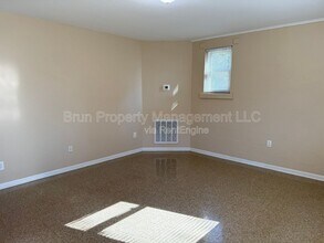 5200 John Hall Rd in Knoxville, TN - Building Photo - Building Photo