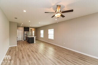 3977 Heatherbrook Pl in Orange Park, FL - Foto de edificio - Building Photo