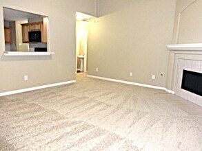 423 Brushy Glen Dr in Houston, TX - Building Photo - Building Photo