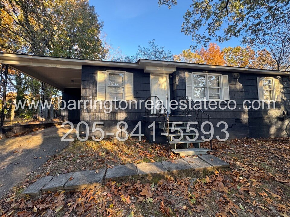 1365 5th Pl NW in Center Point, AL - Foto de edificio