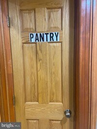 1833 W Lexington St photo'