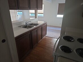 2614 Yardarm Ave in Port Hueneme, CA - Building Photo - Building Photo