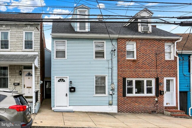 property at 314 Union St