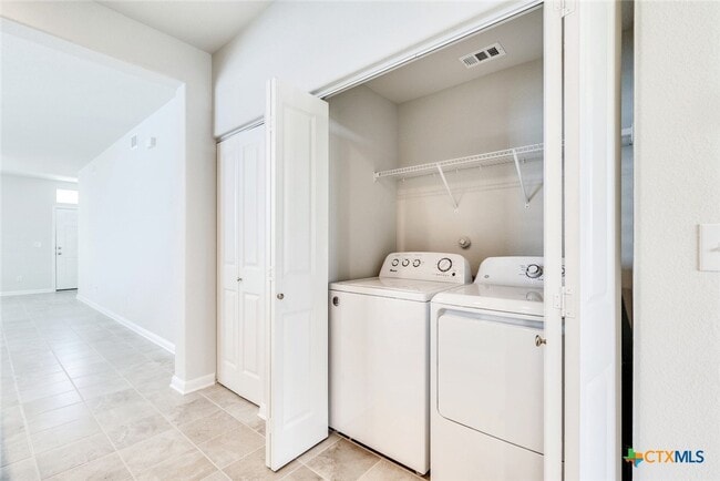 property at 1628 Arbor Knot Dr