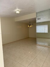 6826 NW 166th Terrace in Miami Lakes, FL - Building Photo - Building Photo