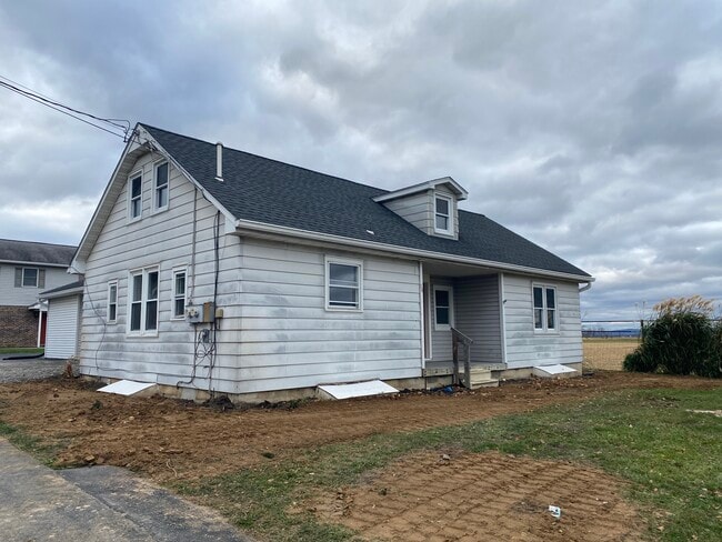 property at 14 Stoltzfus Ln