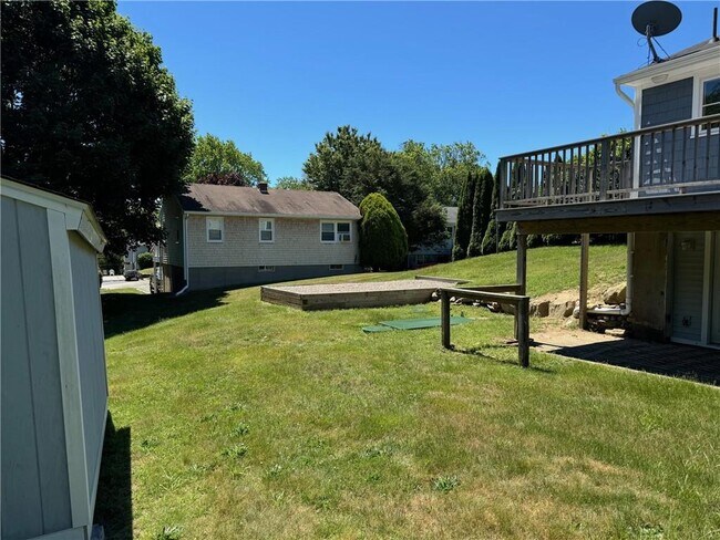 121 Conch Rd in Narragansett, RI - Building Photo - Building Photo