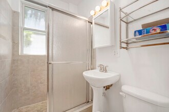 3135 N Clifton Ave in Chicago, IL - Building Photo - Building Photo