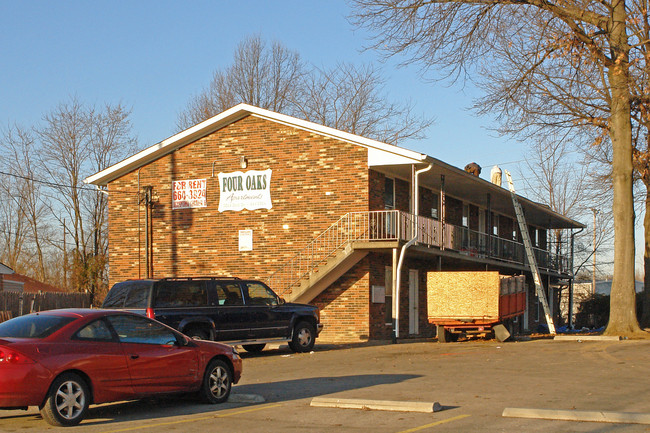 3822-3824 Oboe Dr in Louisville, KY - Foto de edificio - Building Photo