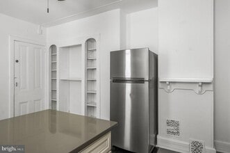 303 S Main St in Phoenixville, PA - Building Photo - Building Photo