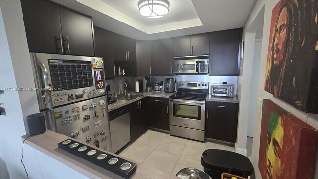 16851 NE 23rd Ave in North Miami Beach, FL - Building Photo - Building Photo