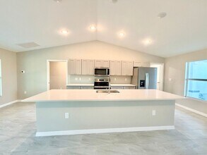 2229 NW 24th Terrace in Cape Coral, FL - Building Photo - Building Photo