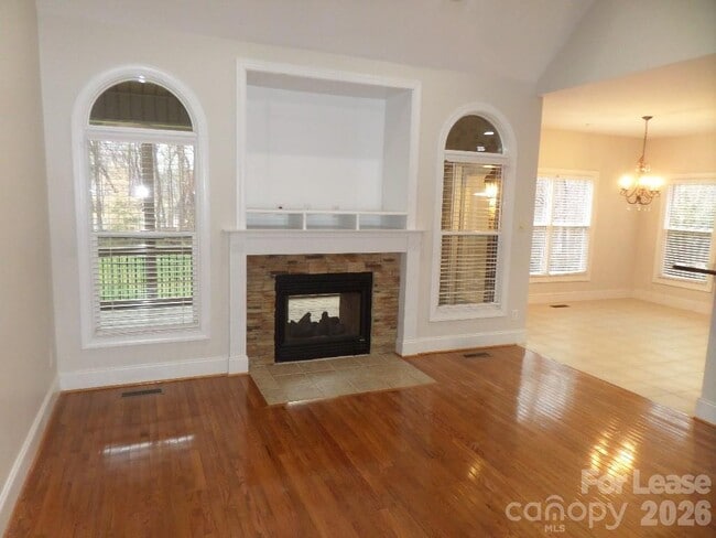 421 Greenbay Rd in Mooresville, NC - Building Photo - Building Photo