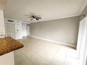 11600 SW 2nd St in Pembroke Pines, FL - Building Photo - Building Photo
