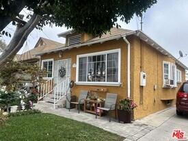 1722 Orchard Ave. in Los Angeles, CA - Building Photo