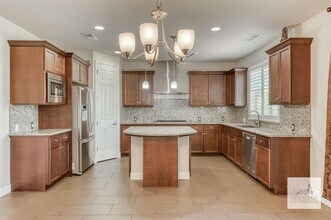 1692 East Green Sage Avenue in Fresno, CA - Building Photo - Building Photo