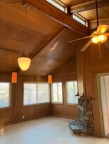 2094 1/2 Arthur St in Eugene, OR - Building Photo