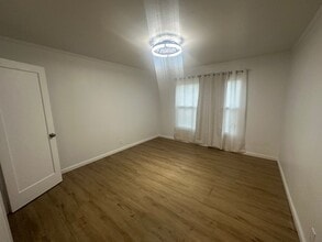 2205 N Sutter St in Stockton, CA - Building Photo - Building Photo