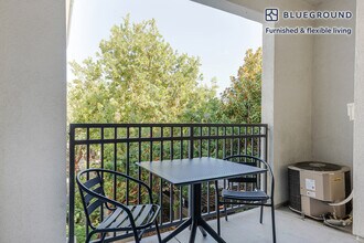 700 Agnew Rd in Santa Clara, CA - Building Photo - Building Photo