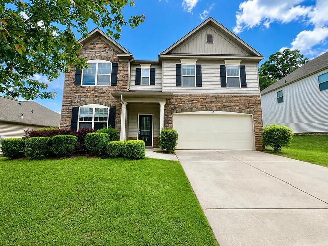 property at 11 Phaeton Ave