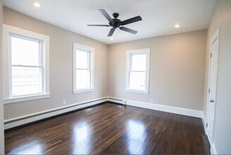 117 Addison St in Boston, MA - Building Photo - Building Photo